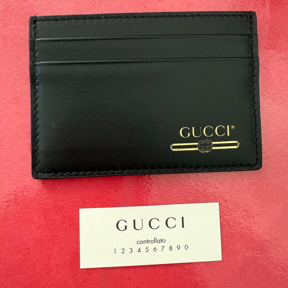 New GUCCI Black Leather Card Holder - Picture 4 of 8